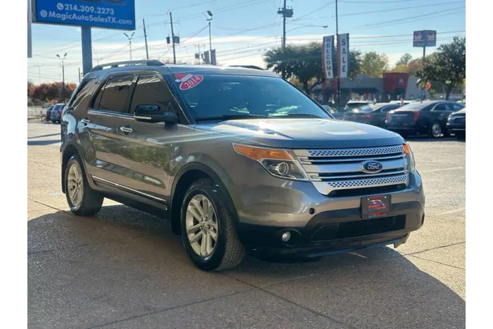 $14999 : 2014 Explorer XLT image 4