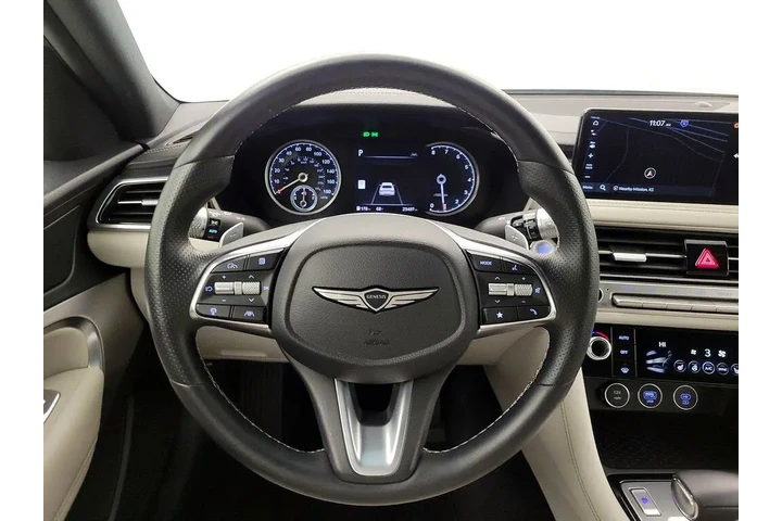 $34998 : Genesis G70 2025 2.5T Standa image 10