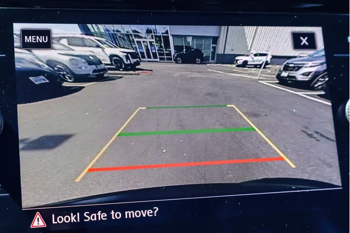 $25000 : Volkswagen Atlas Cross Sport image 5