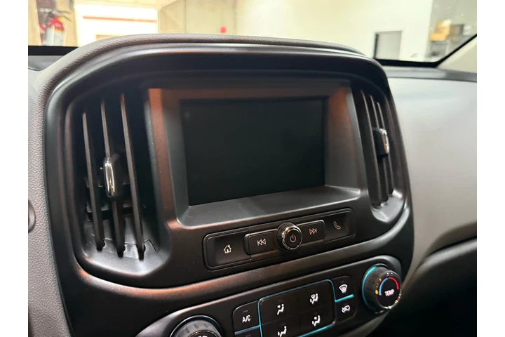 $16996 : 2021 Colorado 2WD Crew Cab Sh image 7