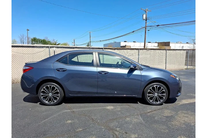 $13300 : 2015 Corolla S Premium CVT image 7