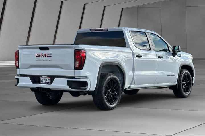 $36000 : GMC Sierra 1500 2025 4x2 Pro image 4