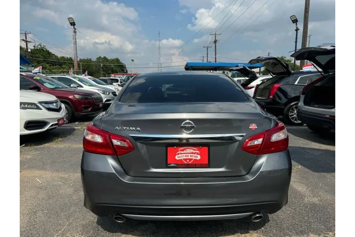 $12995 : 2018 Altima 2.5 SR image 7