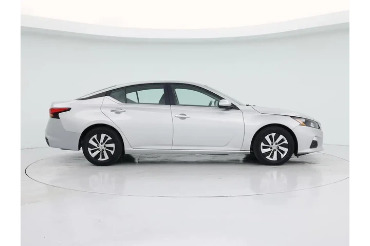 $20998 : Nissan Altima 2022 2.5 S 4dr image 7