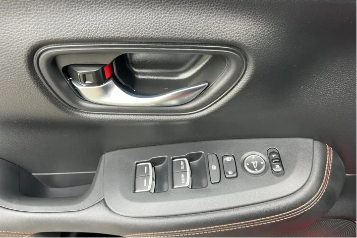 Honda HR-V 2023 Sport 4dr Cr image 10