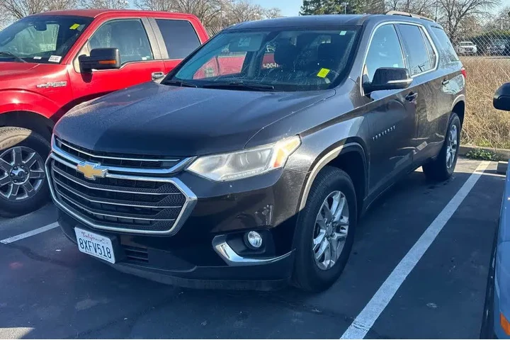 $24330 : Chevrolet Traverse 2021 4x4 image 1