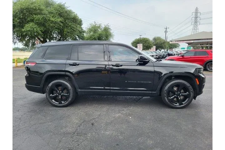 $32400 : Jeep Grand Cherokee L 2022 4 image 2