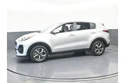 $13199 : Kia Sportage 2022 LX 4dr SUV thumbnail