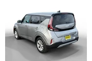 $14881 : Kia Soul 2023 S 4dr Crossove thumbnail