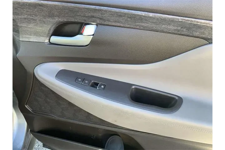 $15747 : Hyundai SANTA FE 2019 SEL 2. image 10