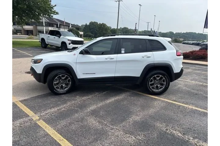 $24174 : Jeep Cherokee 2022 4x4 Trail image 5