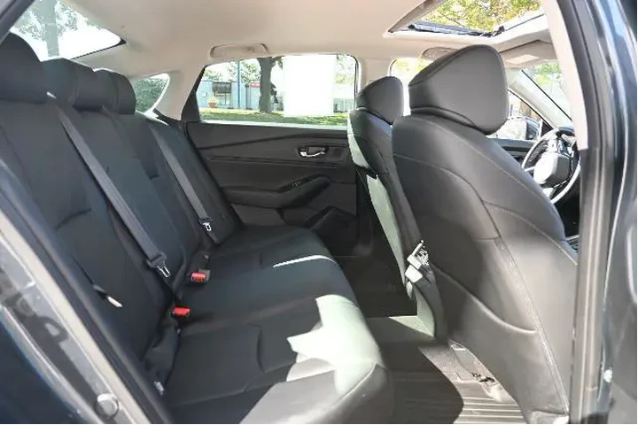 $32488 : Honda Accord Hybrid 2023 Tou image 9