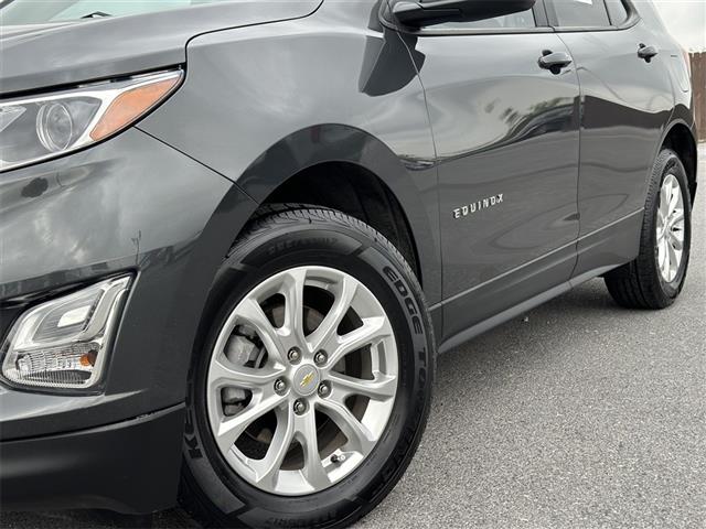 $19973 : Pre-Owned 2020 Equinox LS image 9