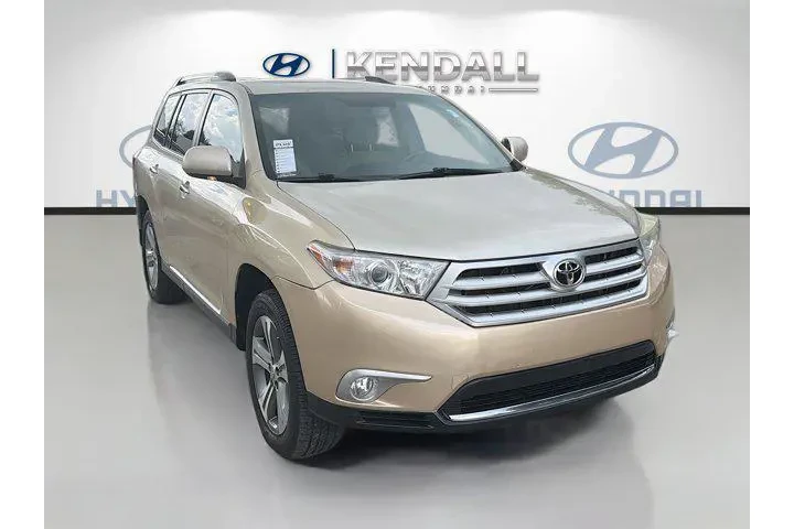 $11720 : Toyota Highlander 2013 AWD L image 1