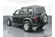 $18994 : Jeep Wrangler Unlimited 2020 thumbnail