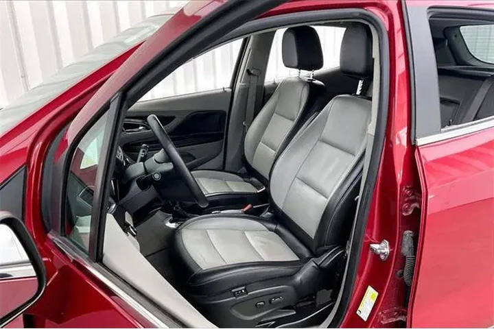 $9990 : Buick Encore 2015 Leather 4d image 8