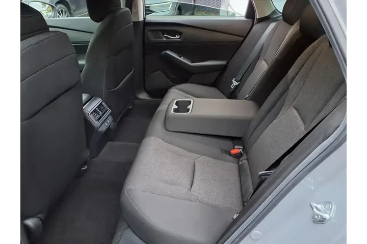 $27818 : Honda Accord 2025 SE 4dr Sed image 9