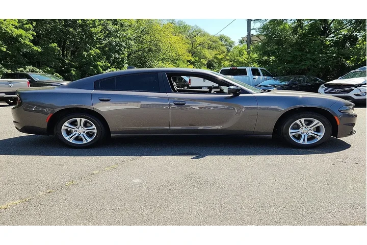 $19799 : Dodge Charger 2023 SXT 4dr S image 6