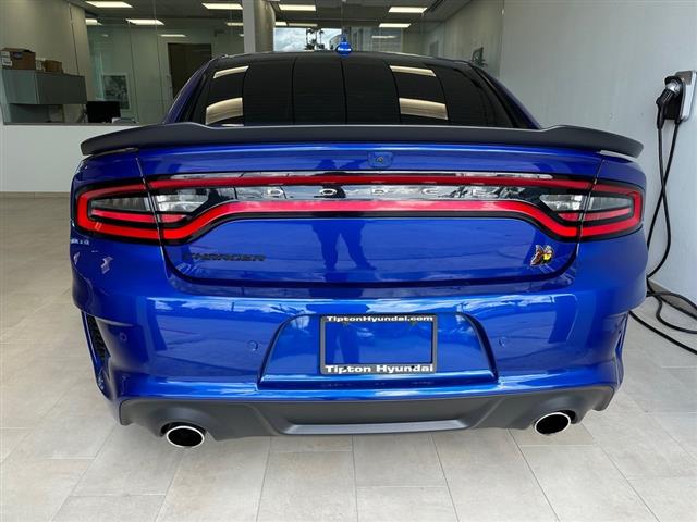 $53406 : Pre-Owned 2022 Charger R/T Sc image 6