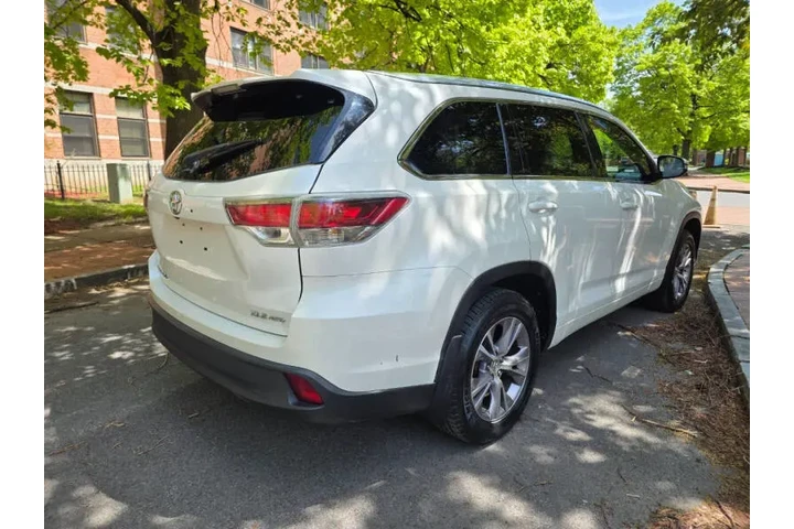 $13995 : 2015 Highlander XLE image 7