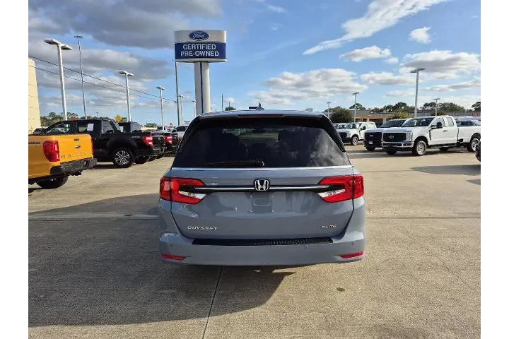 $38986 : Honda Odyssey 2024 Elite 4dr image 6