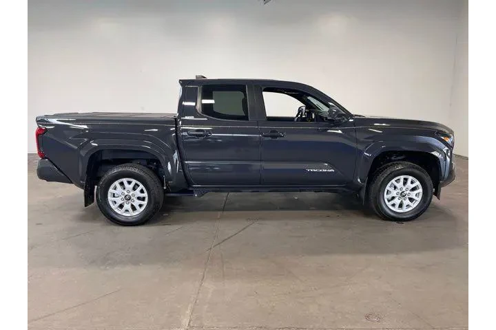 $38989 : Toyota Tacoma 2025 4x4 SR5 4 image 2