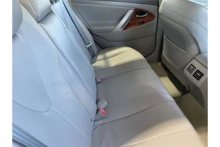 $11999 : Toyota Camry 2010 XLE 4dr Se image 10