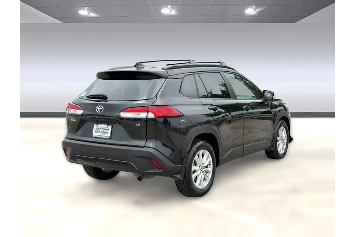 $22224 : Toyota Corolla Cross 2023 LE image 9