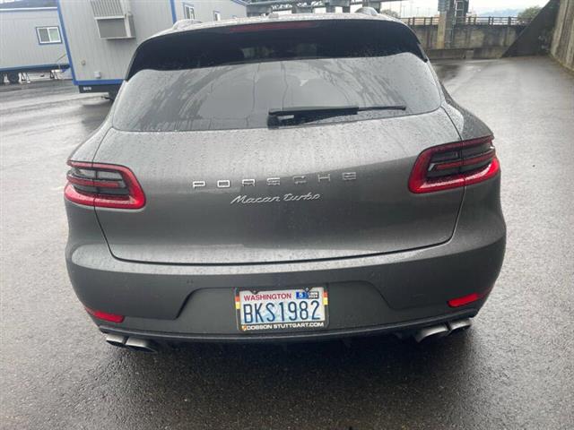 $27988 : 2015 Macan Turbo image 8