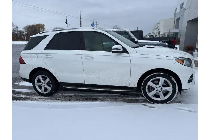 $18690 : Mercedes-Benz GLE 2017 AWD G image 5