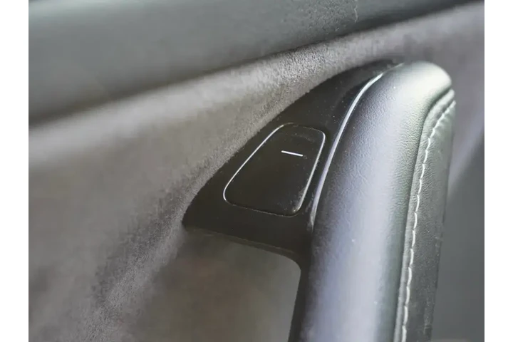 $15943 : Tesla Model 3 2019 Mid Range image 8