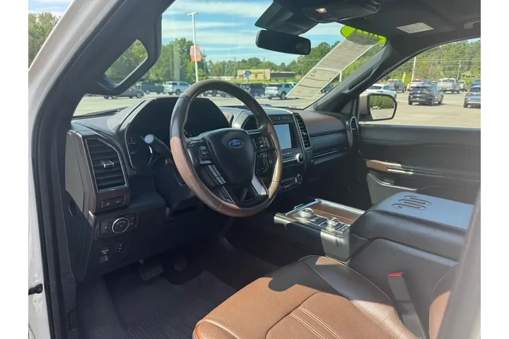 $32991 : Ford Expedition 2021 4x4 Kin image 10