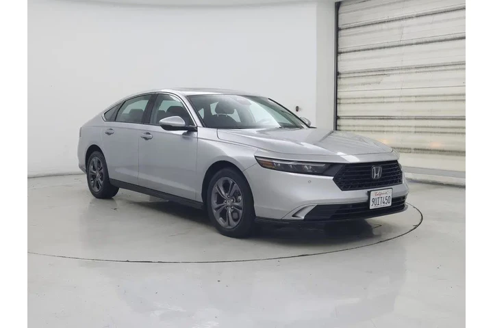 $32998 : Honda Accord Hybrid 2025 EX- image 1