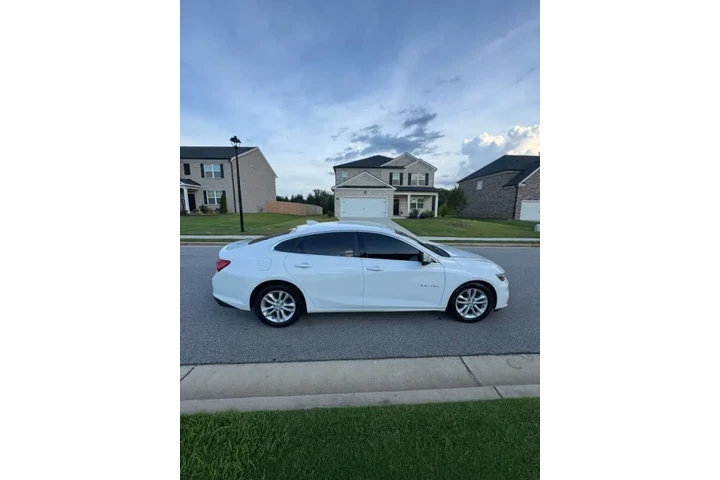 $6500 : 2016 Malibu LT image 10