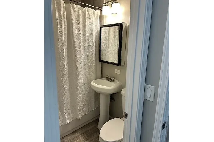 $2000 : HOME FOR RENT IN CHICAGO IL image 7