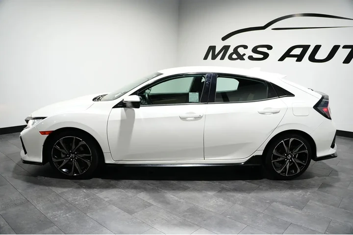 $14732 : 2017 Civic Hatchback Sport image 3