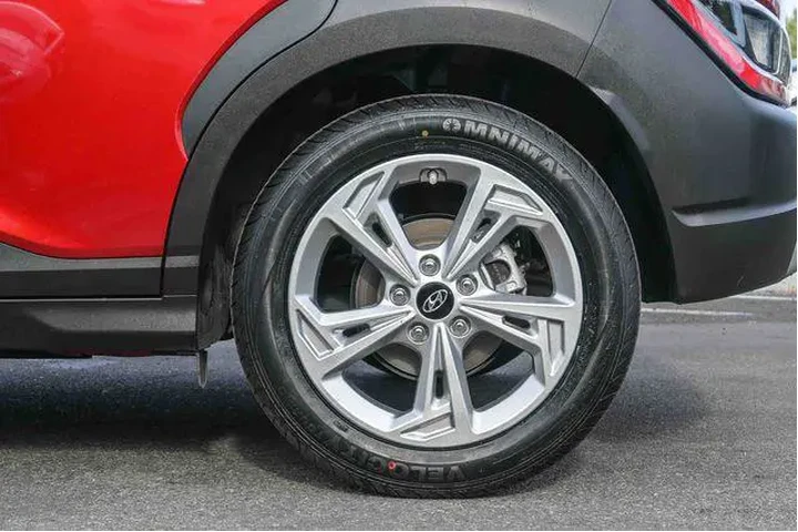 $19000 : Hyundai KONA 2023 SEL 4dr Cr image 10