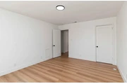 $2400 : 3 Bedroom Home in Los Angeles thumbnail