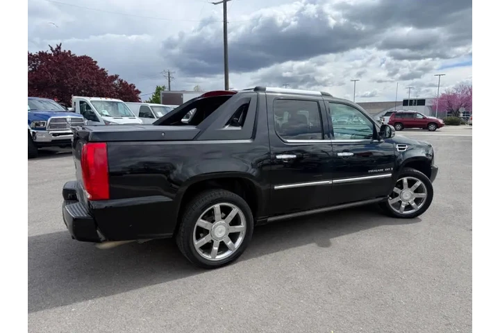 $18999 : 2008 Escalade EXT Base image 4