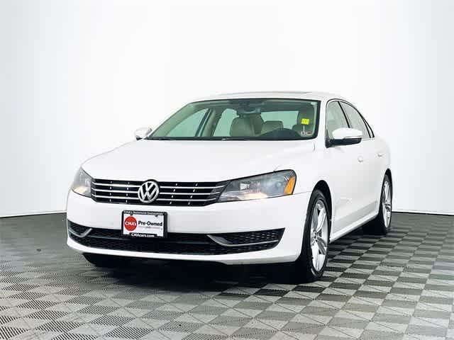 $9565 : PRE-OWNED 2014 VOLKSWAGEN PAS image 4