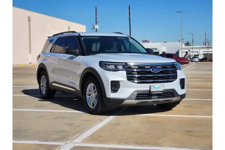 $39517 : Ford Explorer 2025 Active 4d image 3