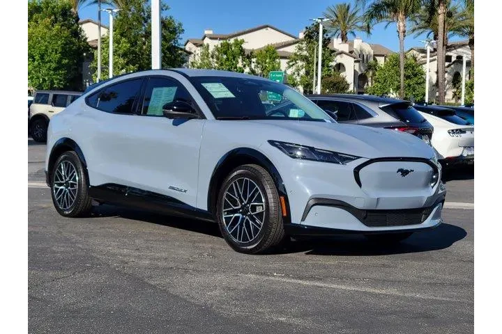$37000 : Ford Mustang Mach-E 2024 Pre image 1