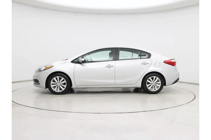 $13599 : Kia Forte 2016 LX 4dr Sedan image 3