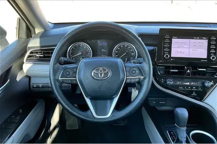 $24378 : Toyota Camry 2024 LE 4dr Sed image 5