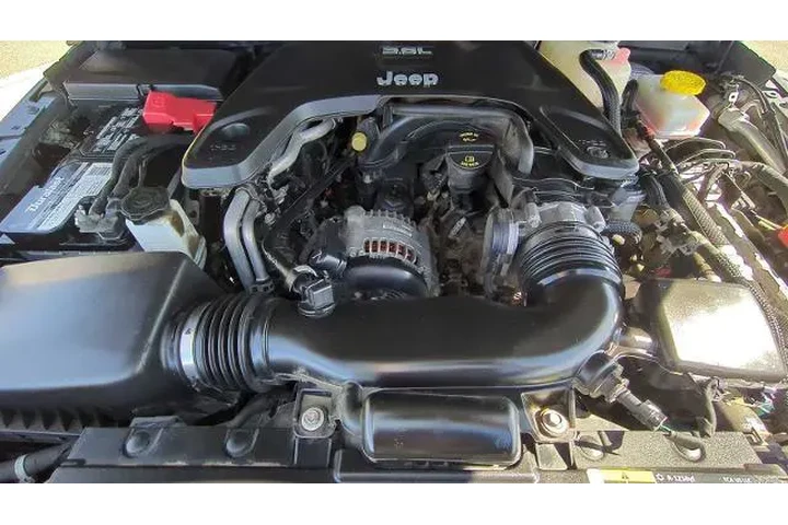 $22495 : Jeep Wrangler Unlimited 2018 image 8