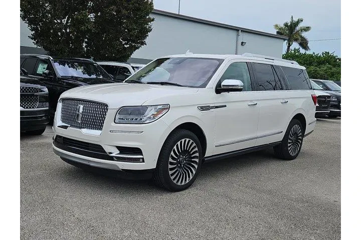 $34590 : Lincoln Navigator L 2019 4x4 image 2