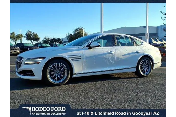 $27900 : Genesis G80 2023 AWD 2.5T 4d image 1