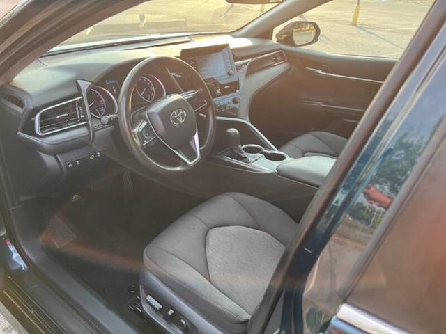 $16500 : 2021 Camry LE image 8