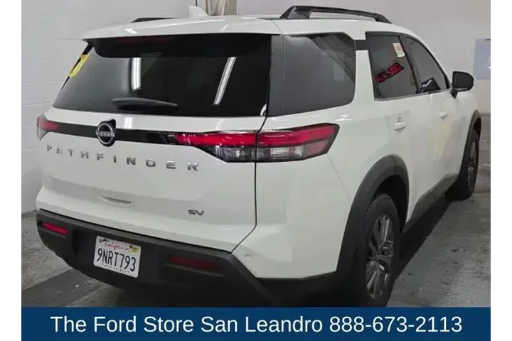 $26950 : Nissan Pathfinder 2022 SV 4d image 6