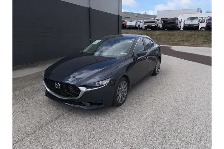 $20900 : Mazda Mazda3 Sedan 2023 2.5 image 6